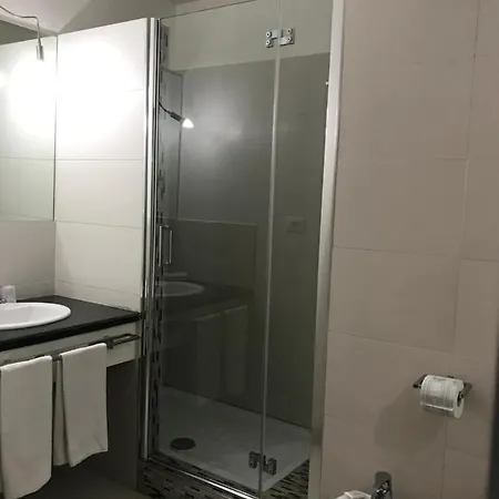 Otel Azur