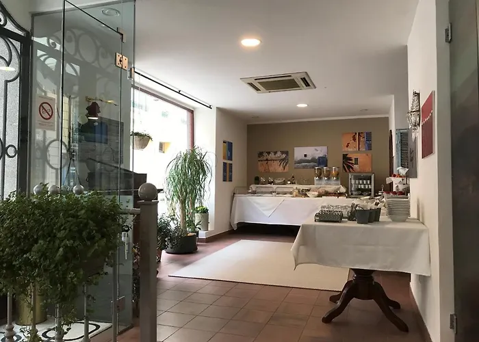 Azur ホテル 3*