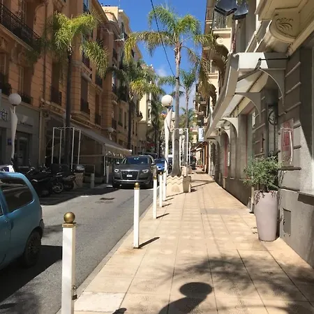 Hotel Azur